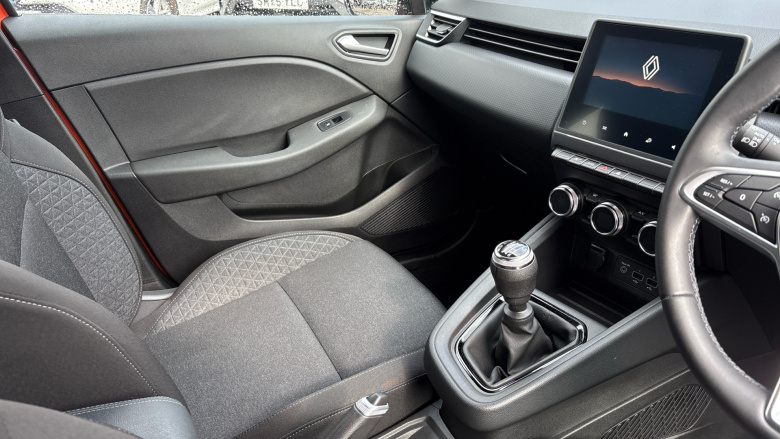 Renault Clio 1.0 TCe 90 Evolution 5dr Petrol Hatchback